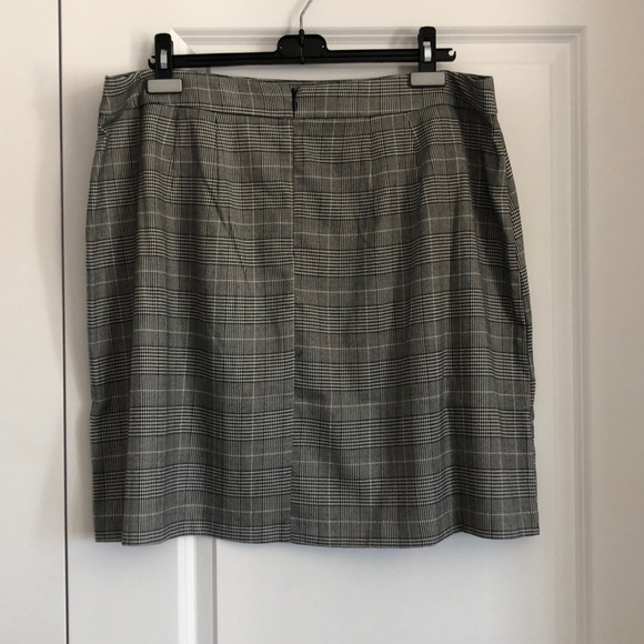 Brand new Eloquii Skirt - Picture 2 of 4